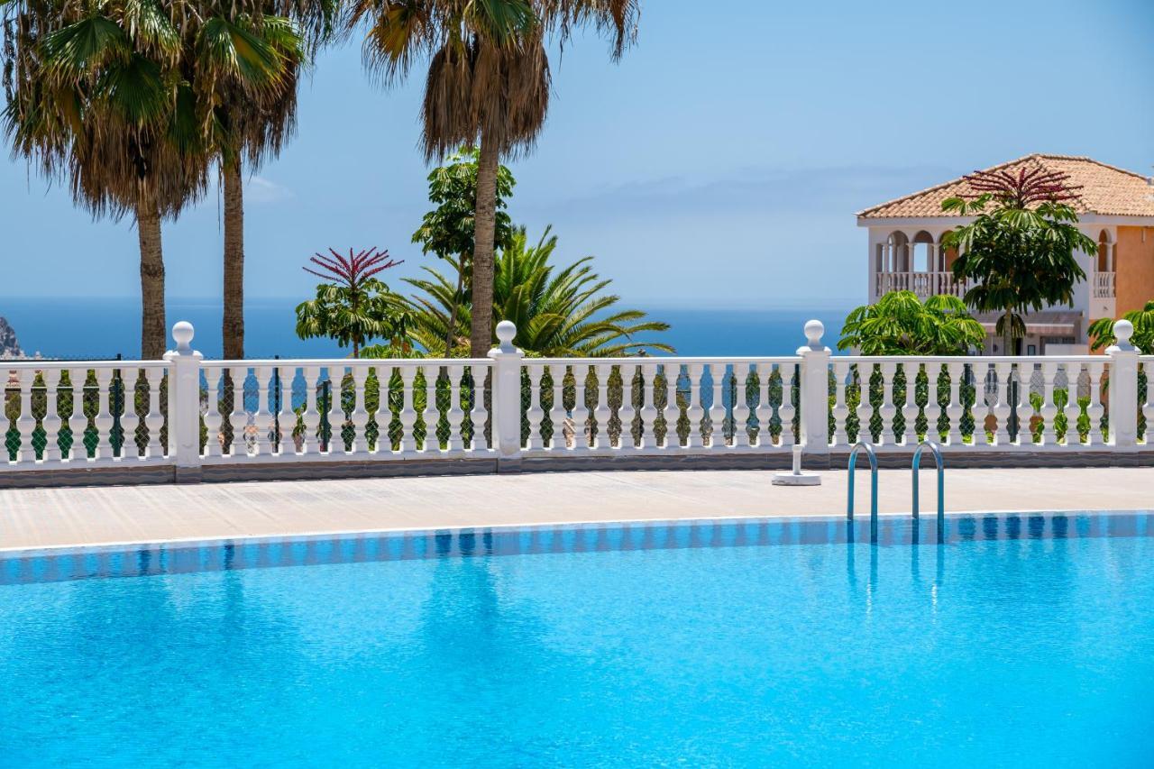 3C Atico Vista Hermosa Wifi Pool,Tennis,Padel,Park Лос-Крістіанос Екстер'єр фото