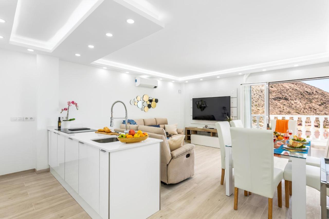 3C Atico Vista Hermosa Wifi Pool,Tennis,Padel,Park Лос-Крістіанос Екстер'єр фото