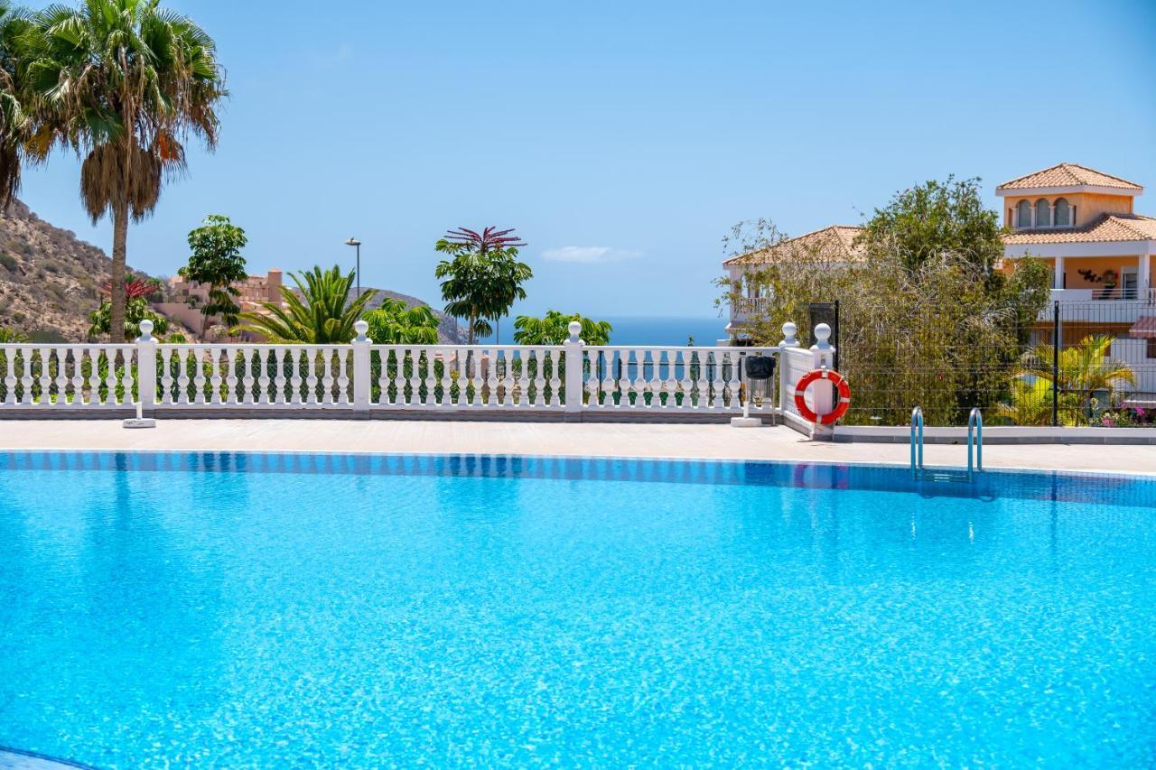 3C Atico Vista Hermosa Wifi Pool,Tennis,Padel,Park Лос-Крістіанос Екстер'єр фото