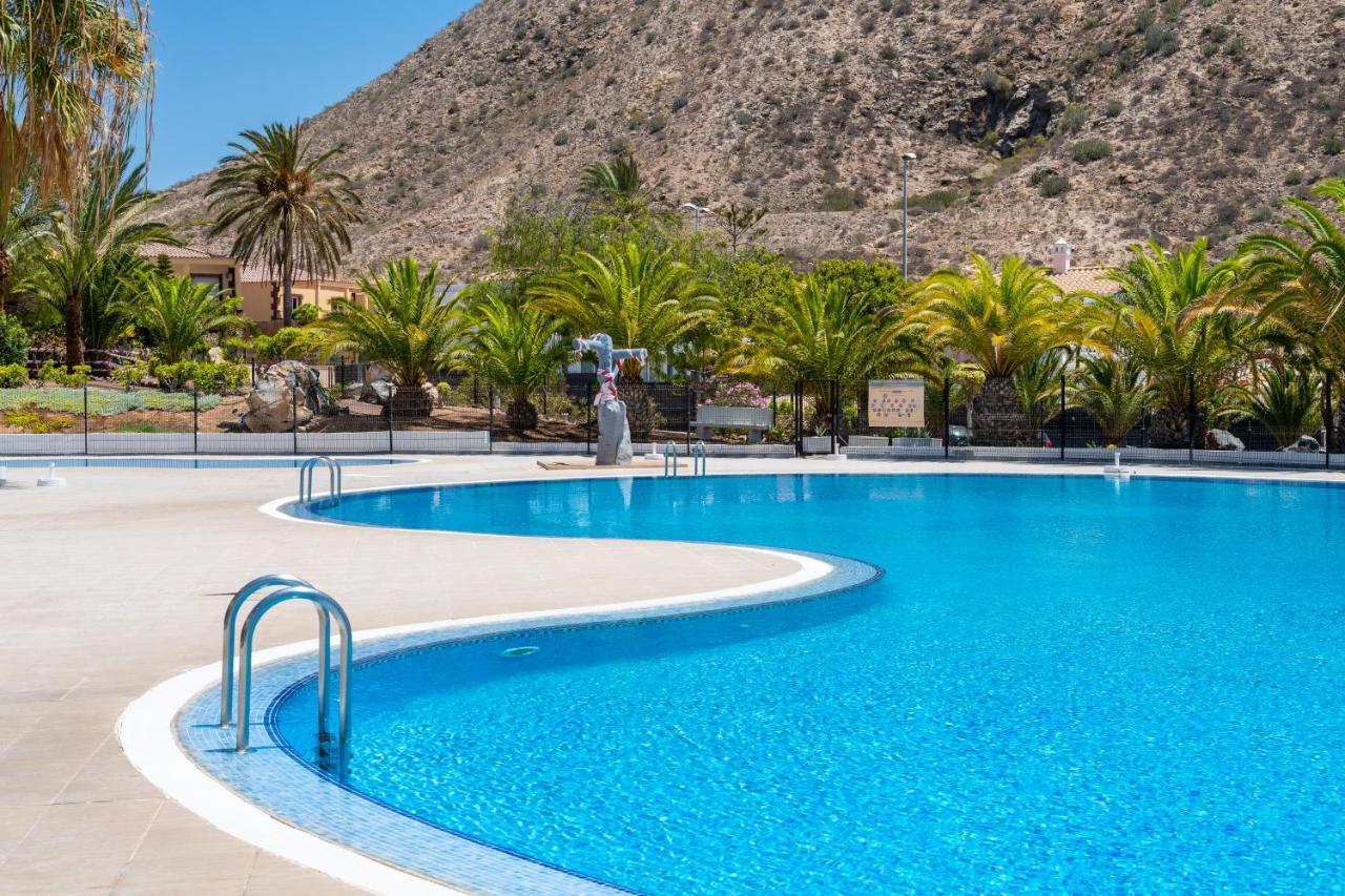 3C Atico Vista Hermosa Wifi Pool,Tennis,Padel,Park Лос-Крістіанос Екстер'єр фото